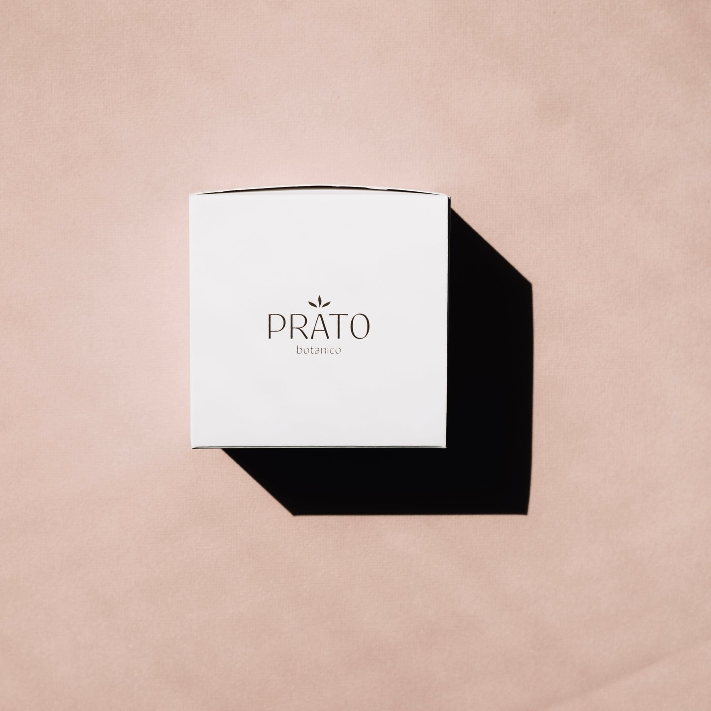 Prato Botanico Purifying Face Mask box on a pink background